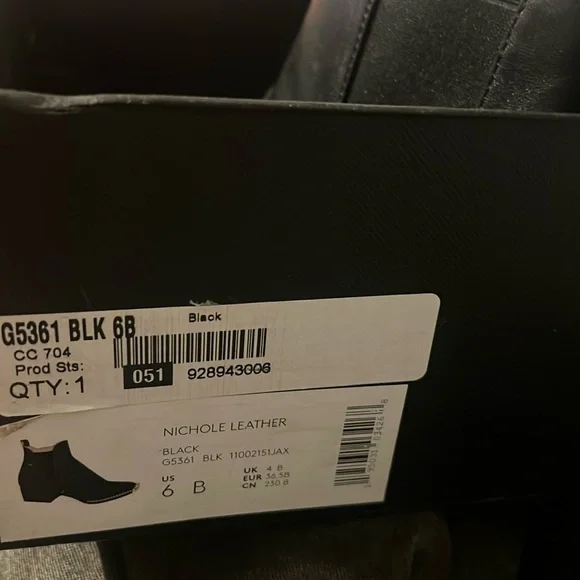 Coach Nichole Leather Ankle Boots Size 6 - Picture 3 of 6